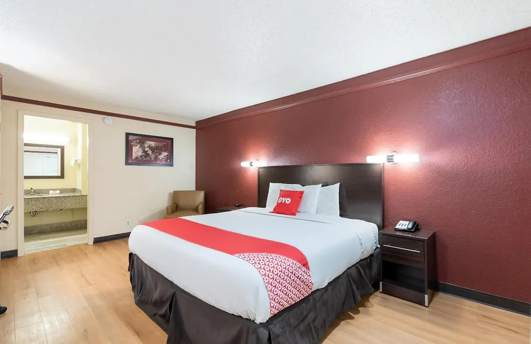 Oyo Hotel Tulsa N Sheridan Rd & Airport-1